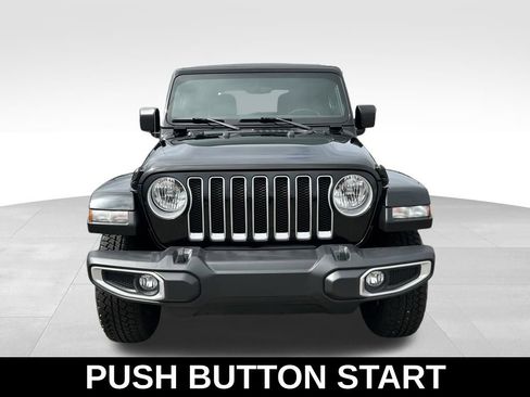 Used 2022 Jeep Wrangler Unlimited Sahara image 8