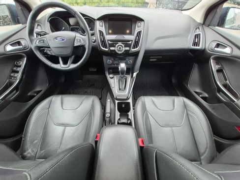 Used 2018 Ford Focus Titanium FWD image 15