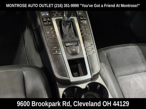 Used 2017 Porsche Macan image 23