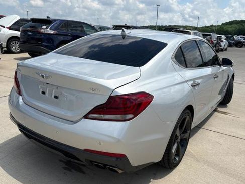 Used 2019 Genesis G70 2.0T Advanced w/ Sport Package RWD image 4