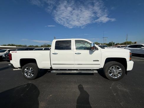 Used 2017 Chevrolet Silverado 2500 High Country w/ Duramax Plus Package AWD/4WD image 2