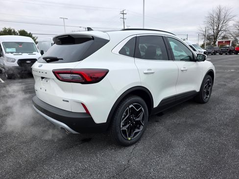 New 2026 Ford Escape Platinum w/ Premium Technology Package image 5