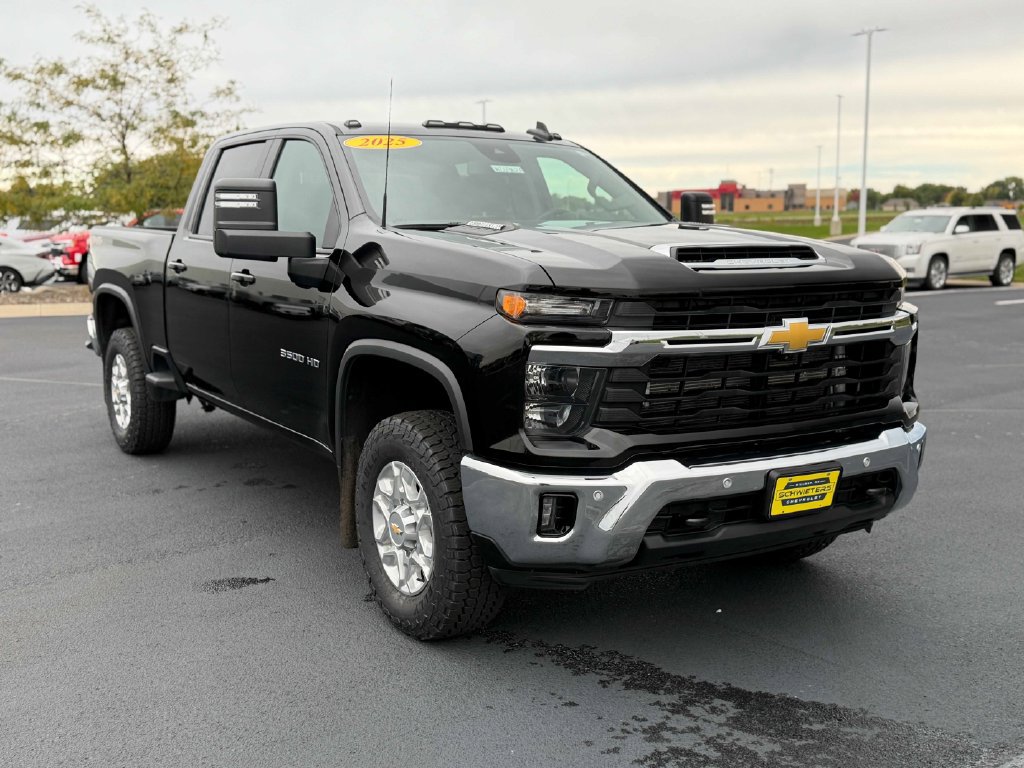 Used 2025 Chevrolet Silverado 3500 LT w/ All Star Edition AWD/4WD image 5