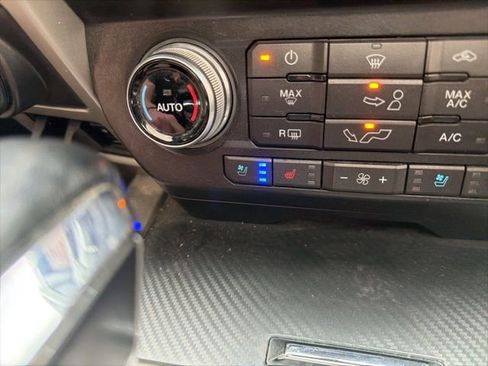 Used 2019 Ford F150 Lariat w/ Equipment Group 502A Luxury image 36