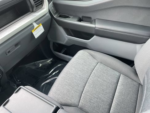 New 2026 Ford F250 XL w/ STX Appearance Package AWD/4WD image 18