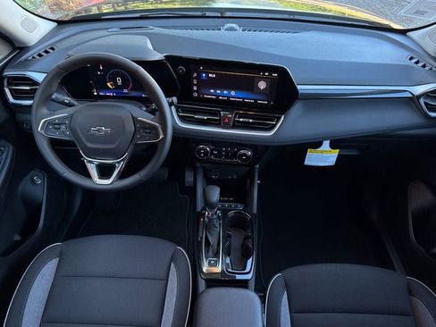 New 2026 Chevrolet TrailBlazer LT w/ Convenience Package image 13