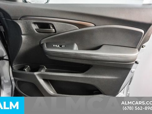 Used 2023 Honda Passport EX-L image 39