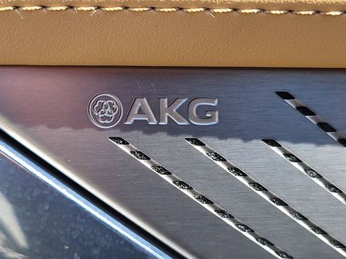 New 2025 Cadillac Escalade IQ Luxury 2 w/ LPO, Etrunk Organizer Package image 24