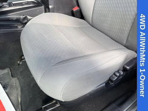 Used 2023 Toyota Tacoma SR AWD/4WD image 17