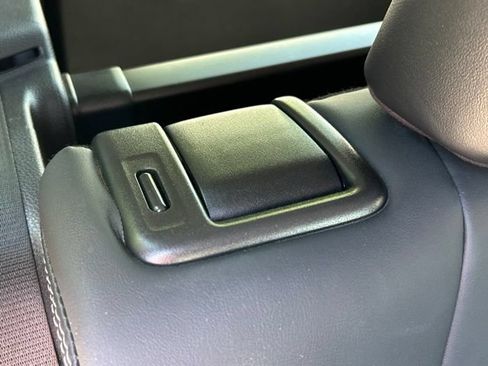 Certified 2021 Toyota RAV4 XLE Premium AWD/4WD image 43