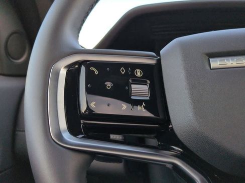 Used 2025 Land Rover Discovery Sport Dynamic SE image 25