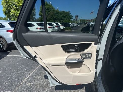 New 2026 Mercedes-Benz GLC 300 4MATIC image 24
