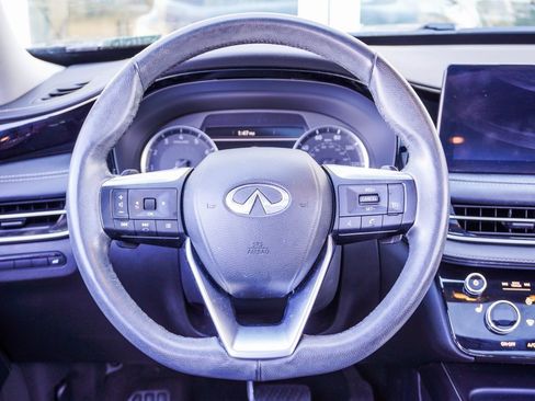 Certified 2023 INFINITI QX60 Pure image 12