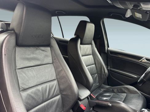 Used 2013 Volkswagen GTI Driver's Edition image 30