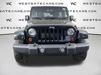 Used 2013 Jeep Wrangler Unlimited Sahara w/ Connectivity Group video 2