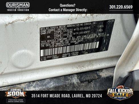 Used 2025 Toyota RAV4 LE AWD/4WD image 29