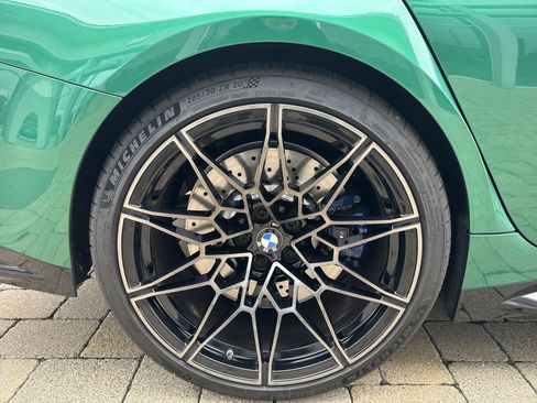 Used 2022 BMW M3 Competition image 11