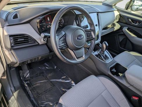 Certified 2025 Subaru Outback Premium image 9