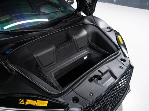 Used 2018 Audi R8 V10 plus AWD/4WD image 17