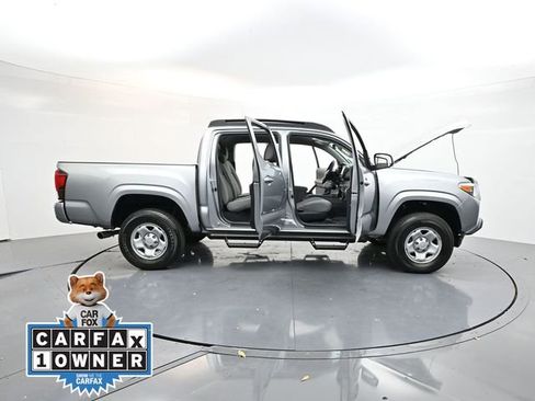 Used 2023 Toyota Tacoma SR image 42
