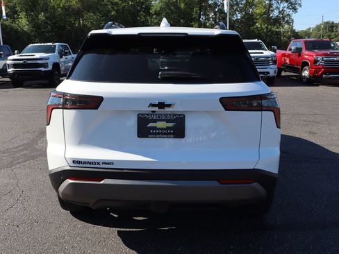 New 2026 Chevrolet Equinox LT w/ Midnight Edition AWD/4WD image 26