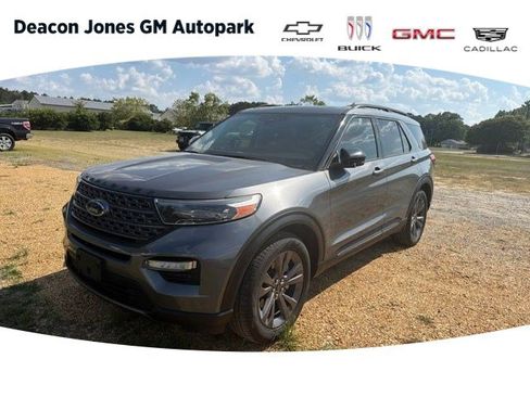 Used 2022 Ford Explorer XLT w/ Equipment Group 202A RWD image 1