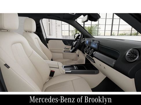 Certified 2026 Mercedes-Benz GLB 250 4MATIC image 6