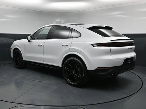 New 2026 Porsche Cayenne S AWD/4WD image 3