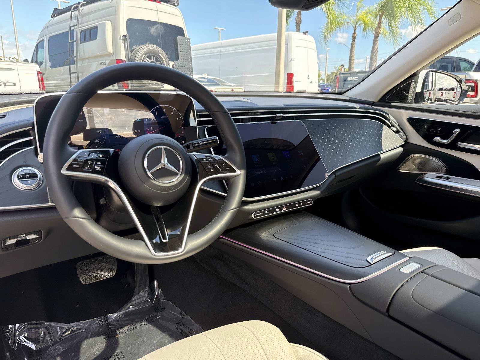 Certified 2024 Mercedes-Benz E 350 4MATIC Sedan image 15