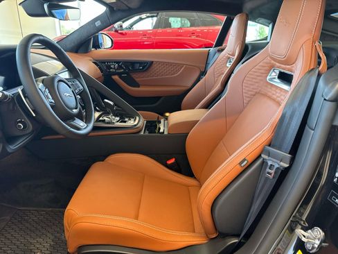 New 2024 Jaguar F-TYPE R image 8