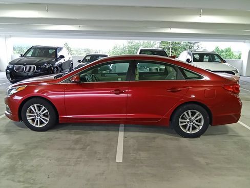 Used 2015 Hyundai Sonata SE FWD image 8