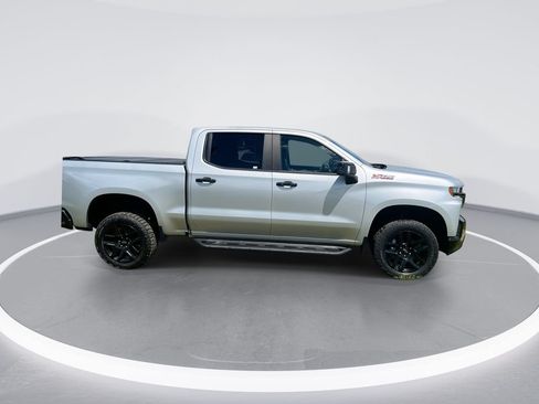 Used 2021 Chevrolet Silverado 1500 LT Trail Boss w/ Convenience Package II AWD/4WD image 9