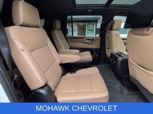 Certified 2024 Chevrolet Suburban Premier w/ Premium Package 2 AWD/4WD image 29