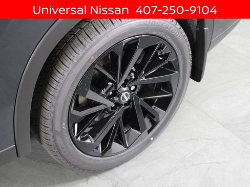 New 2026 Nissan Rogue SL AWD/4WD image 9