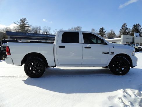 Used 2015 RAM 1500 Express image 4