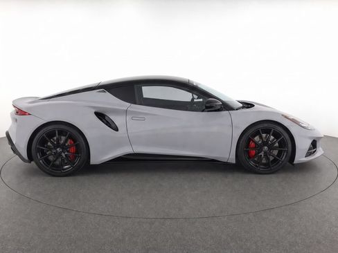 Used 2025 Lotus Emira RWD image 34