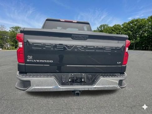 Used 2025 Chevrolet Silverado 1500 LT AWD/4WD image 7