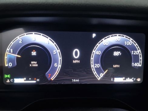 New 2025 Jeep Grand Cherokee L Altitude image 14