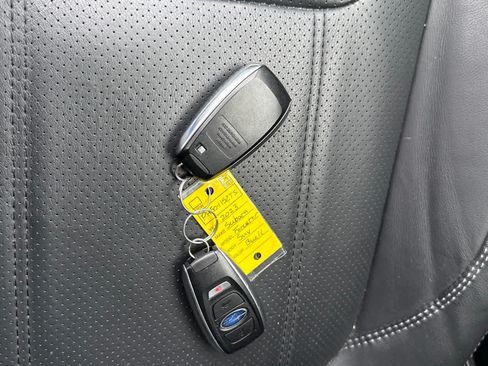 Used 2023 Subaru Forester Limited AWD/4WD image 21
