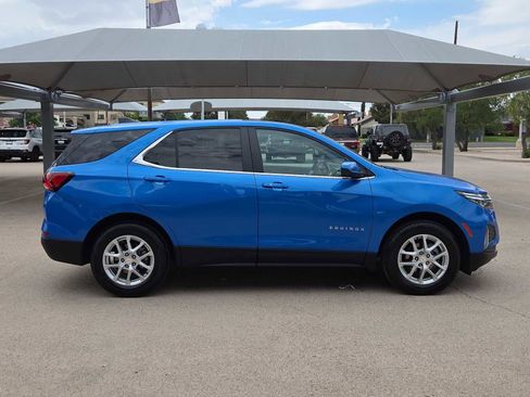 Used 2024 Chevrolet Equinox LT FWD image 9