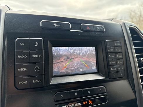 Used 2015 Ford F150 XLT w/ Equipment Group 301A Mid image 29