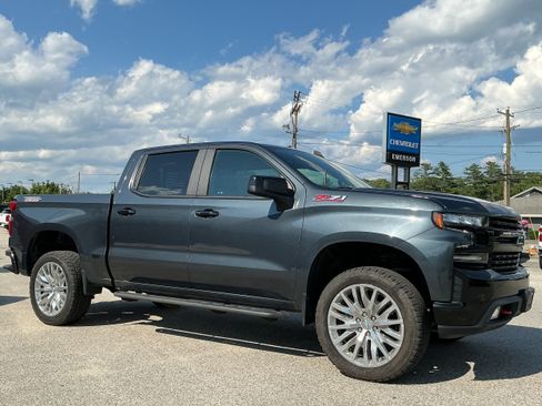 Certified 2021 Chevrolet Silverado 1500 LT Trail Boss w/ Convenience Package II AWD/4WD image 3