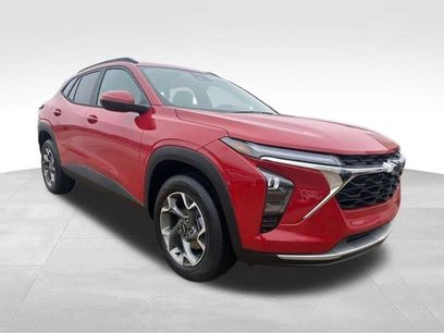New 2026 Chevrolet Trax LT w/ Driver Confidence Package