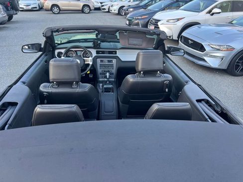 Used 2014 Ford Mustang Premium w/ Equipment Group 202A image 16