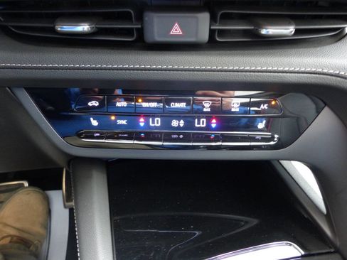 Used 2023 Buick Envision Essence w/ Sport Touring Package AWD/4WD image 53