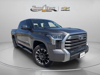 Used 2024 Toyota Tundra Limited AWD/4WD video 1