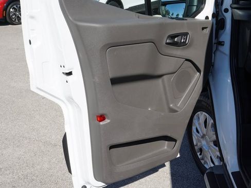 Used 2024 Ford Transit 250 Low Roof w/ Exterior Upgrade Package image 21