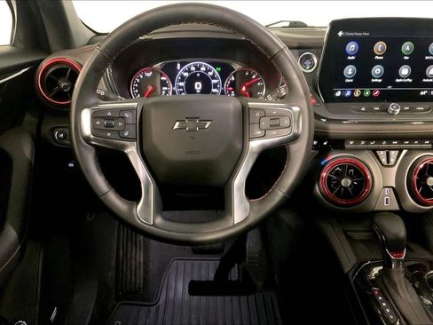 Used 2025 Chevrolet Blazer RS w/ Enhanced Convenience Package AWD/4WD image 5