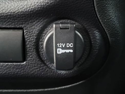 Used 2017 Jeep Wrangler Unlimited Rubicon image 14