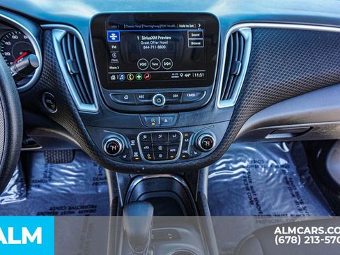 Used 2024 Chevrolet Malibu LT image 38